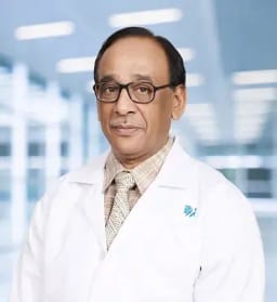 Dr K K Saxena
